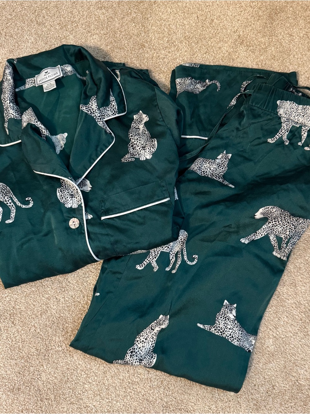 Petite Plume Women’s Emerald Green Leopard-Print Satin Pajama Set